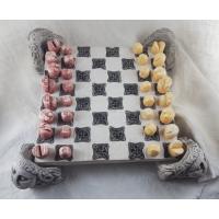 Schachspiel mit historischen Figuren (mit Köpfen)